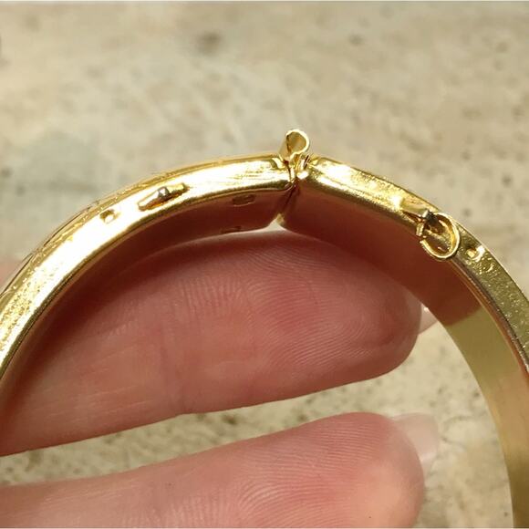 Rare Vintage Silpada Pebble Dragon Scale Cuff Statement Cuff Bracelet Textured - Picture 11 of 16